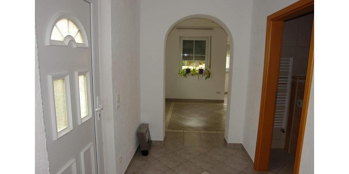 Erdgeschoßwohnung Bad Friedrichshall - 2 Zimmer, 54 m&sup2;, 990&euro; | Angebot:24540887