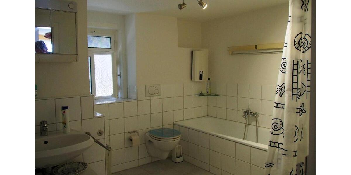 Einfamilienhaus Oberderdingen - 9 Zimmer, 125 m&sup2;, 335.000&euro; | Angebot:25142460