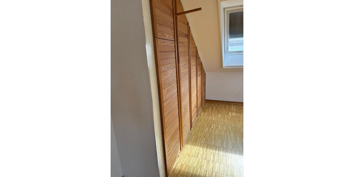 Doppelhaushälfte Bönnigheim - 4 Zimmer, 116 m&sup2;, 1.500&euro; | Angebot:25894769