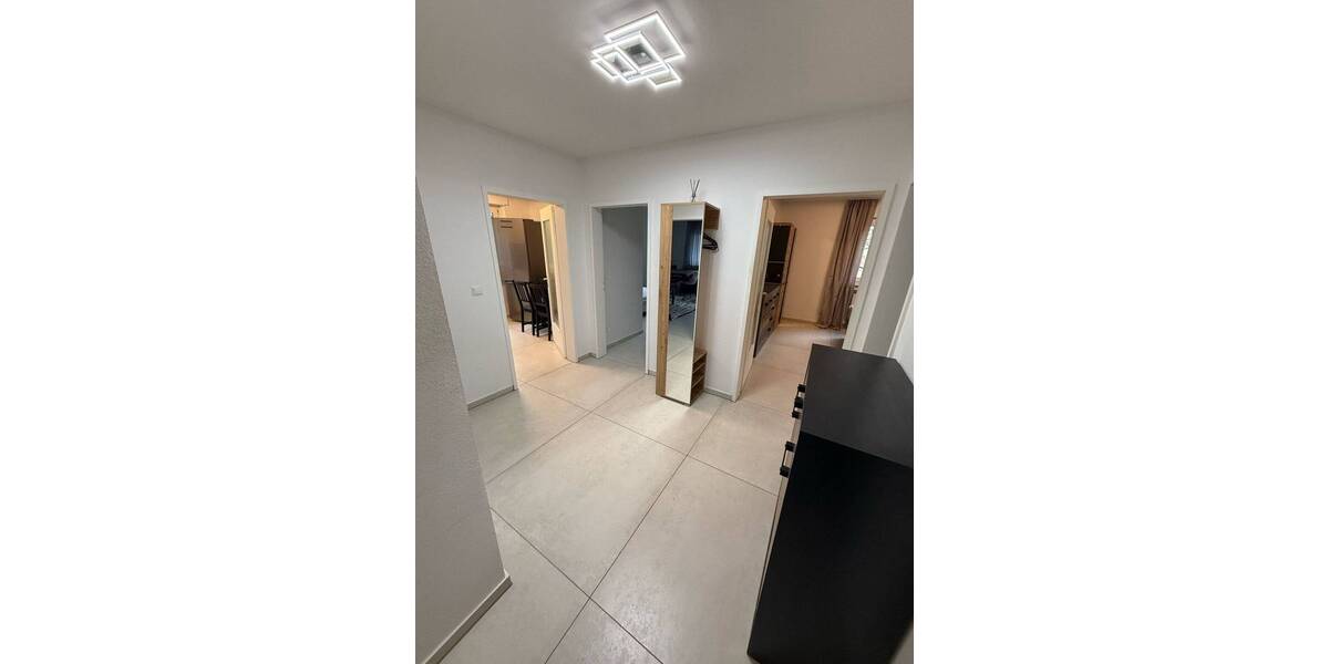 Etagenwohnung Weinsberg - 3 Zimmer, 78 m&sup2;, 1.500&euro; | Angebot:25780399