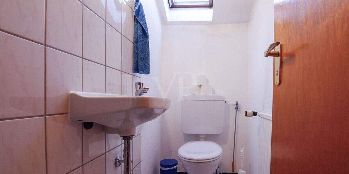 Doppelhaushälfte Bretten - 6 Zimmer, 189 m&sup2;, 549.000&euro; | Angebot:25679327