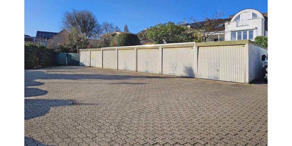 Mehrfamilienhaus, Wohnhaus Wiesloch - 4 Zimmer, 135 m&sup2;, 370.000&euro; | Angebot:25676586