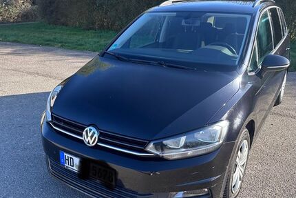 VW Touran 152.000 km 11.900 &euro; Malsch 69254