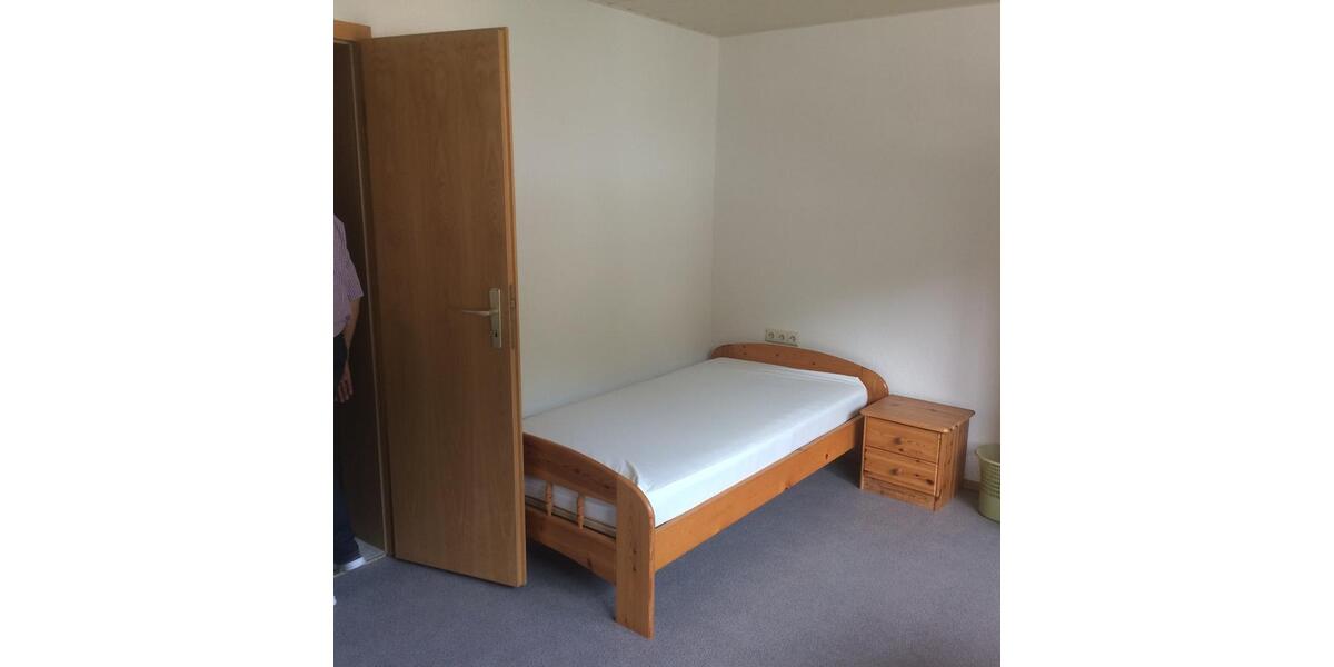 Etagenwohnung Mosbach - 1 Zimmer, 20 m&sup2;, 355&euro; | Angebot:25710190