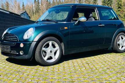 Mini One 66.450 km 5.990 &euro; Bretten 75015