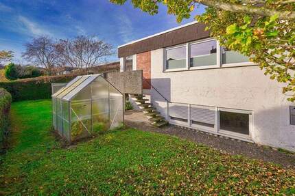 Haus Vaihingen an der Enz / Roßwag Roßwag - 7 Zimmer, 208 m&sup2;, 635.000&euro; | Angebot:25697225