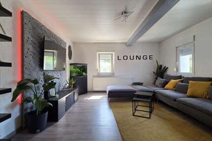 Haus Oberderdingen - 6 Zimmer, 160 m&sup2;, 369.000&euro; | Angebot:23498860