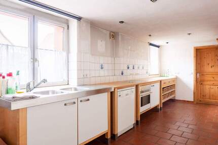 Haus Eppingen Elsenz - 6 Zimmer, 157 m&sup2;, 178.000&euro; | Angebot:26702918