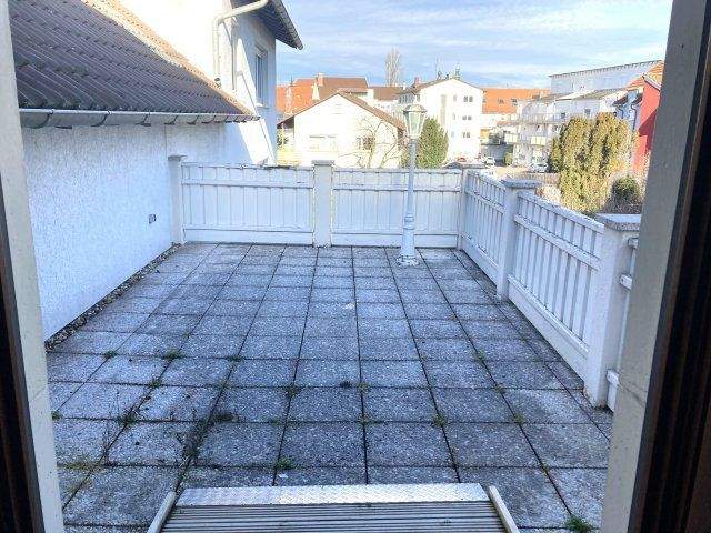 Mehrfamilienhaus, Wohnhaus Wiesloch - 6 Zimmer, 165 m&sup2;, 349.000&euro; | Angebot:25768354