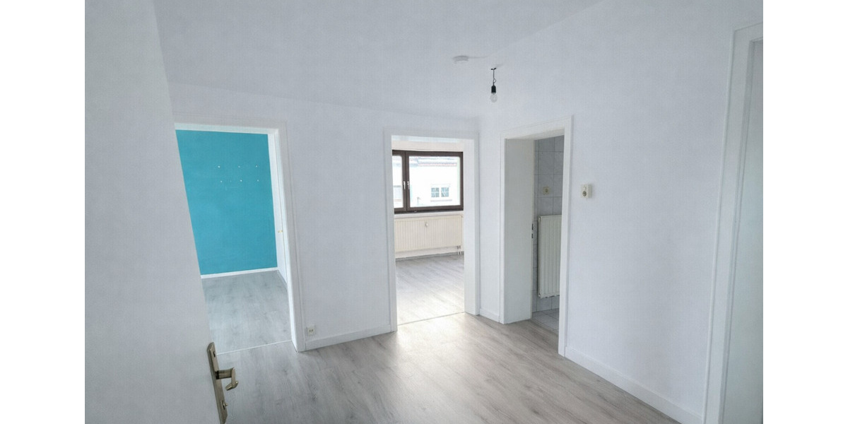 Etagenwohnung Östringen - 3 Zimmer, 80 m&sup2;, 950&euro; | Angebot:25049686