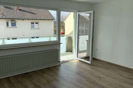 Wohnung Massenbachhausen - 4 Zimmer, 76 m&sup2;, 890&euro; | Angebot:25998828