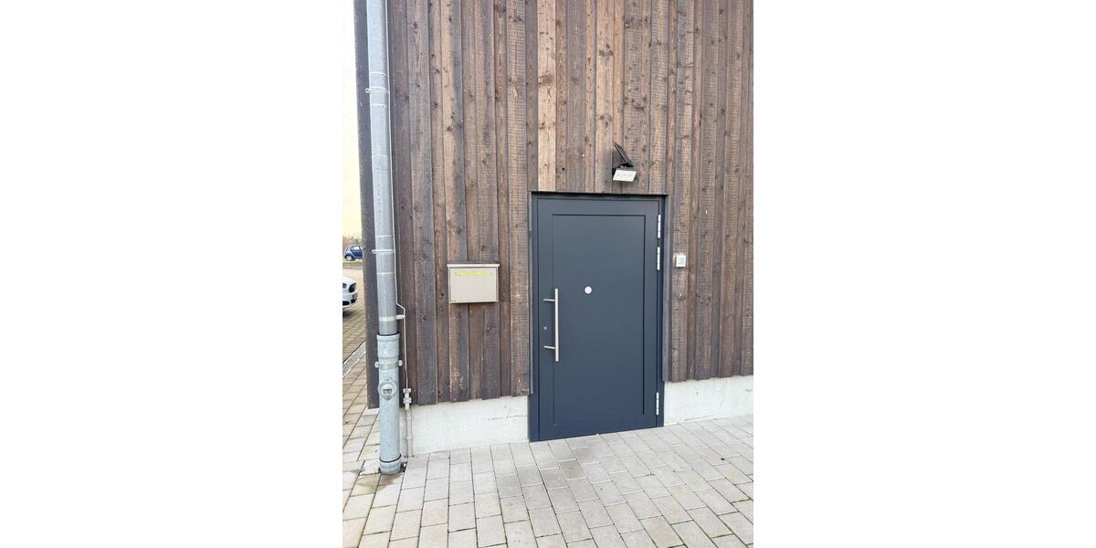 Gewerbeobjekt Massenbachhausen - 1.000&euro; | Angebot:23553679