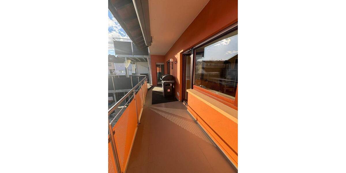 Etagenwohnung Sinsheim - 4 Zimmer, 120 m&sup2;, 1.250&euro; | Angebot:25778052