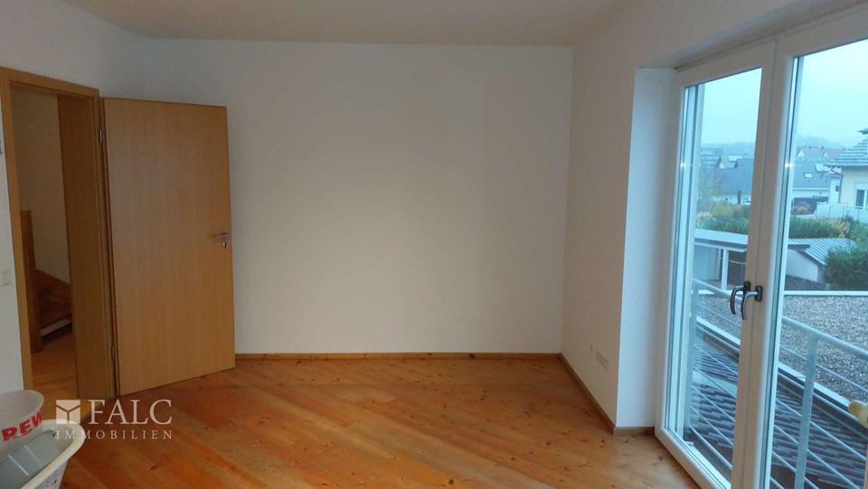 Doppelhaushälfte Dielheim - 6 Zimmer, 181 m&sup2;, 1.800&euro; | Angebot:25799397