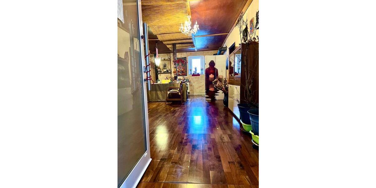 Mehrfamilienhaus, Wohnhaus Kraichtal Landshausen - 7 Zimmer, 280 m&sup2;, 390.000&euro; | Angebot:25745450