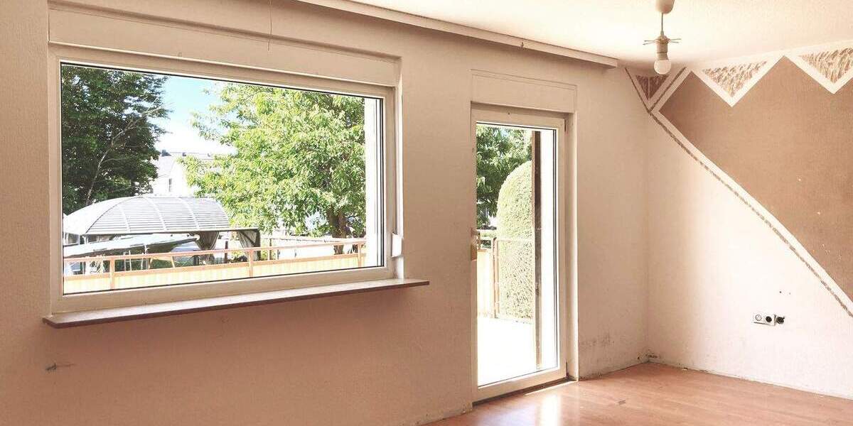 Einfamilienhaus Güglingen - 6 Zimmer, 130 m&sup2;, 350.000&euro; | Angebot:25747544