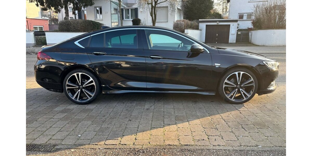 Opel Insignia B 2.0 CDTi Grand Sport OPC Line 144.500 km 11.990 &euro; Neckarsulm 74172