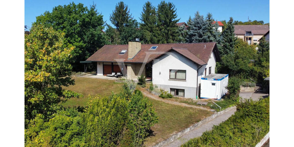 Einfamilienhaus Sulzfeld - 7 Zimmer, 280 m&sup2;, 795.000&euro; | Angebot:25729840