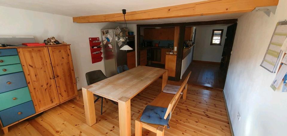 Einfamilienhaus Knittlingen - 9 Zimmer, 216 m&sup2;, 505.000&euro; | Angebot:25281408