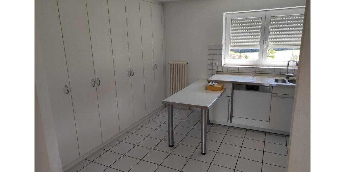 Etagenwohnung Oedheim - 2 Zimmer, 79 m&sup2;, 940&euro; | Angebot:25126315