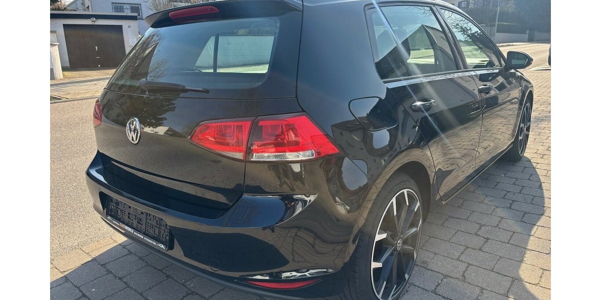 VW Golf VII Trendline BMT 142.000 km 6.990 &euro; Neckarsulm 74172