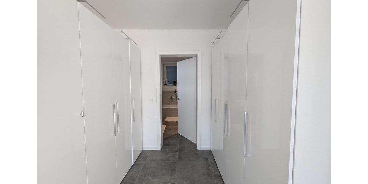 Etagenwohnung Mühlacker - 4 Zimmer, 123 m&sup2;, 1.730&euro; | Angebot:24664890