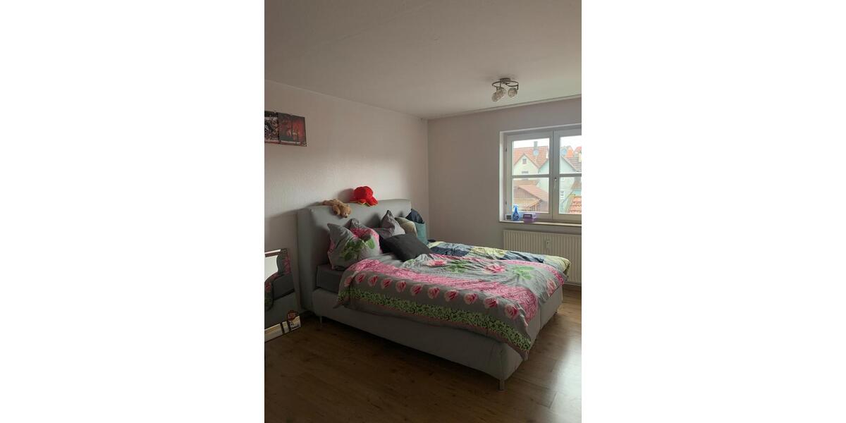 Etagenwohnung Knittlingen - 2 Zimmer, 72 m&sup2;, 900&euro; | Angebot:25886778