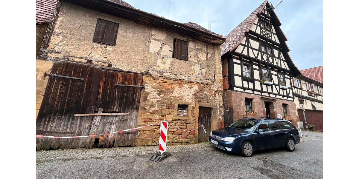 Einfamilienhaus Knittlingen - 5 Zimmer, 78 m&sup2;, 119.000&euro; | Angebot:25087528