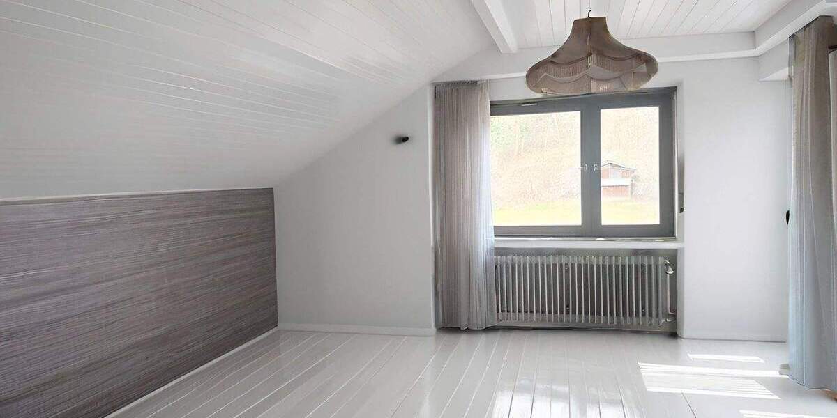 Mehrfamilienhaus, Wohnhaus Mühlhausen - 7 Zimmer, 153 m&sup2;, 469.000&euro; | Angebot:25686901