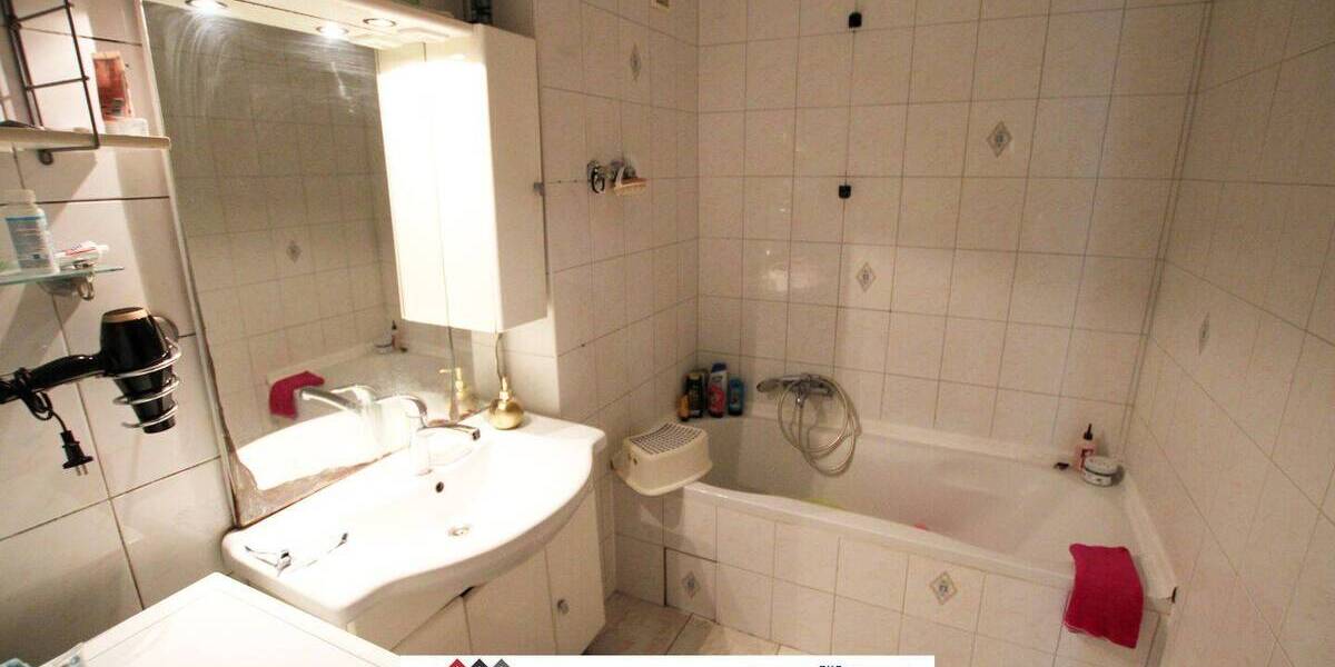 Etagenwohnung Wiesloch - 4 Zimmer, 96 m&sup2;, 259.000&euro; | Angebot:25666817