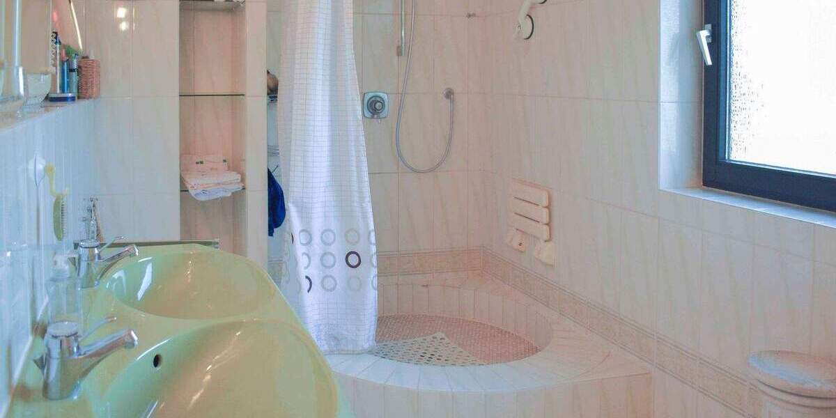 Einfamilienhaus Bruchsal Untergrombach - 6 Zimmer, 498.000&euro; | Angebot:25851681