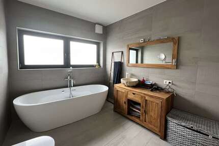 Haus Heilbronn Frankenbach - 6 Zimmer, 181 m&sup2;, 899.000&euro; | Angebot:26952257