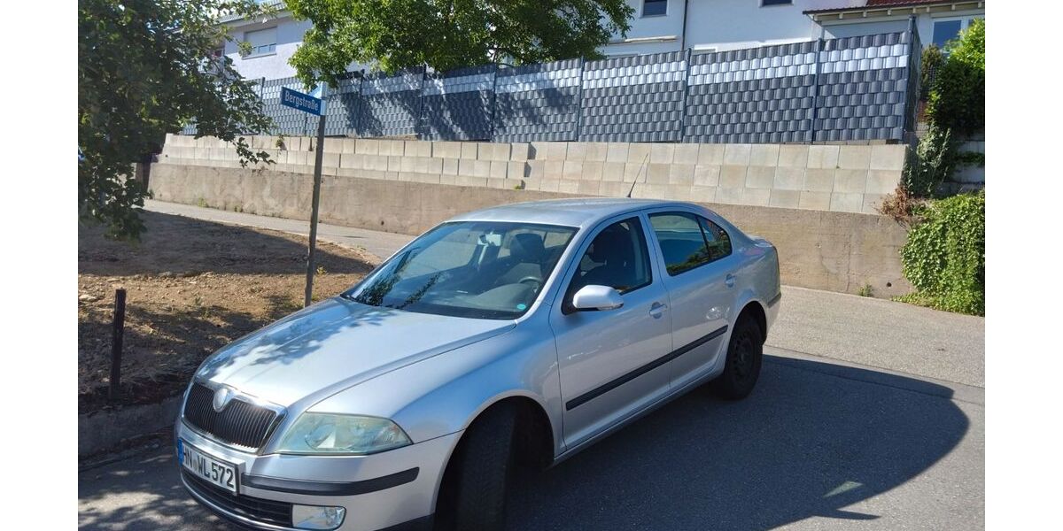 Skoda Octavia 272.000 km 2.999 &euro; Massenbachhausen 74252