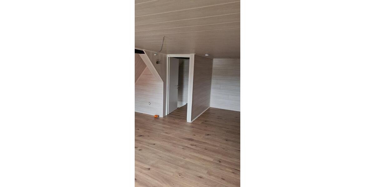 Etagenwohnung Mühlacker - 3 Zimmer, 65 m&sup2;, 775&euro; | Angebot:25354003