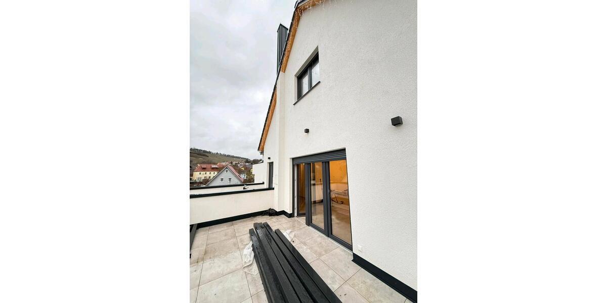 Einfamilienhaus Östringen - 5 Zimmer, 145 m&sup2;, 1.600&euro; | Angebot:25282563