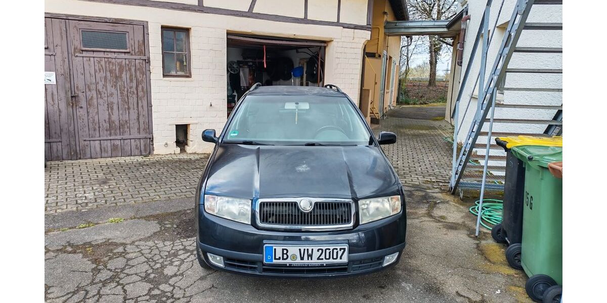 Skoda Fabia 264.001 km 900 &euro; Tamm 71732