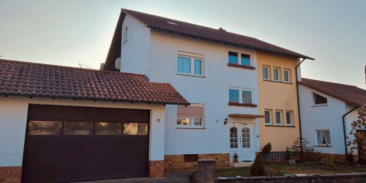 Einfamilienhaus Sinsheim-Eschelbach Eschelbach - 8 Zimmer, 165 m&sup2;, 440.000&euro; | Angebot:25654244