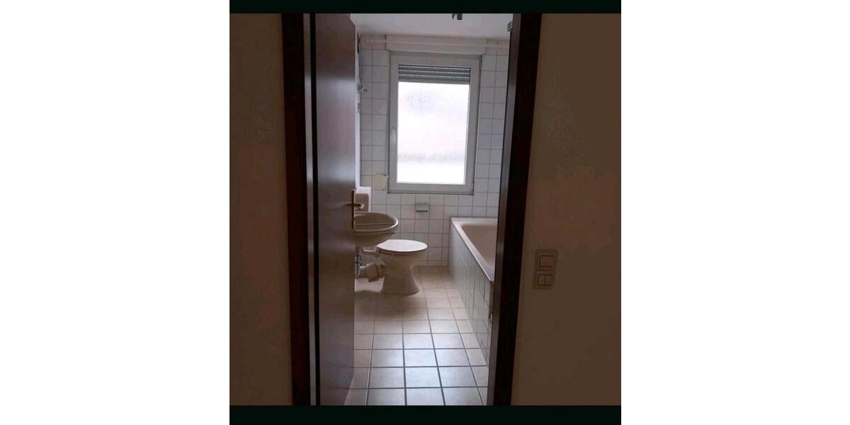 Dachgeschoßwohnung Niefern-Öschelbronn Öschelbronn - 1 Zimmer, 980&euro; | Angebot:23593600