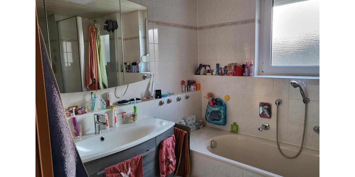 Reihenhaus Gemmrigheim - 5 Zimmer, 143 m&sup2;, 540.000&euro; | Angebot:25968245