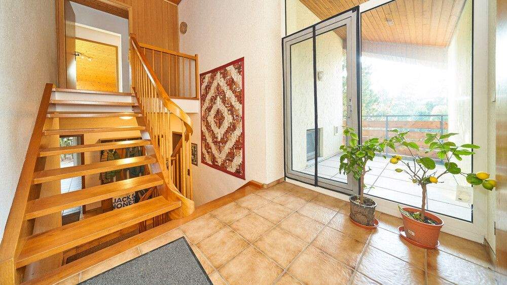 Einfamilienhaus Bönnigheim - 6 Zimmer, 208 m&sup2;, 795.000&euro; | Angebot:25697233