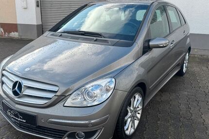 Mercedes-Benz B 200 93.300 km 5.690 &euro; Karlsdorf 76689