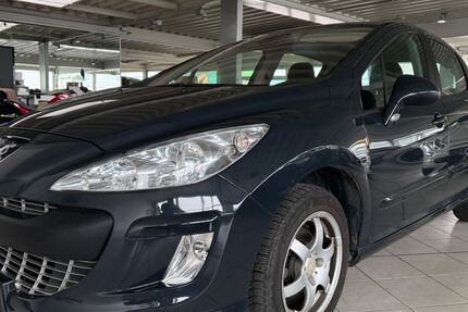 Peugeot 308 27.700 km 6.990 &euro; Neckarwestheim 74382