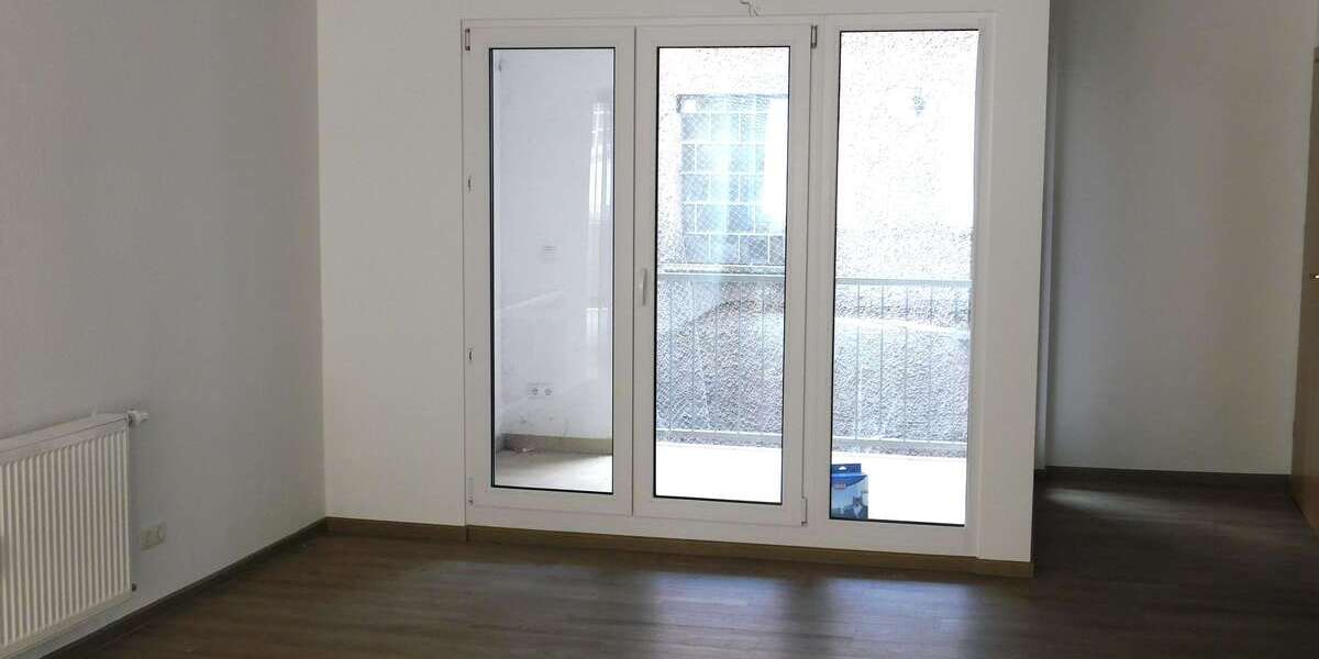 Etagenwohnung Mosbach - 3.5 Zimmer, 106 m&sup2;, 1.100&euro; | Angebot:23279611