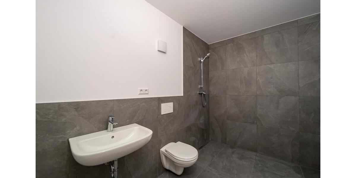 Einfamilienhaus Bretten - 3 Zimmer, 86 m&sup2;, 1.300&euro; | Angebot:25324857