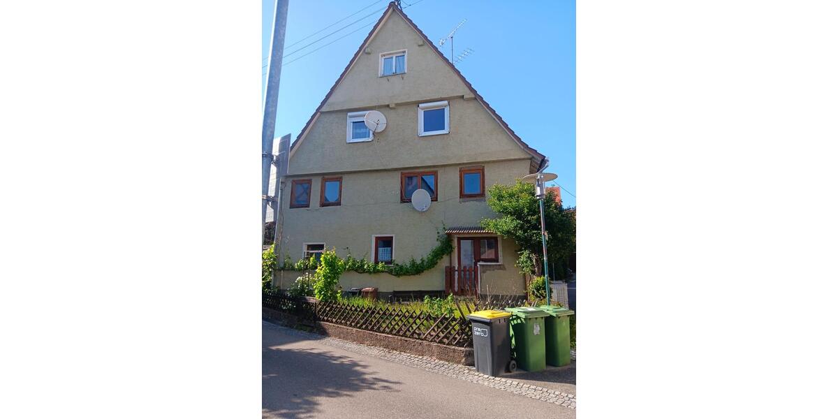 Mehrfamilienhaus, Wohnhaus Vaihingen an der Enz - 9 Zimmer, 200 m&sup2;, 300.000&euro; | Angebot:26722170