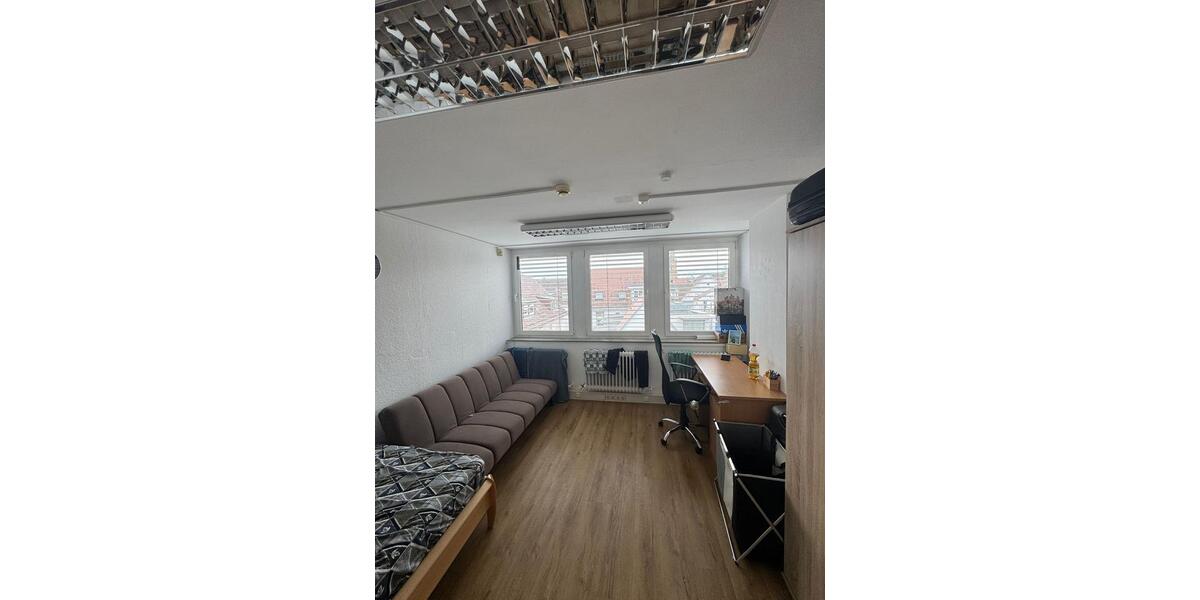 Terrassenwohnung Heilbronn - 1 Zimmer, 280 m&sup2;, 428&euro; | Angebot:26020872