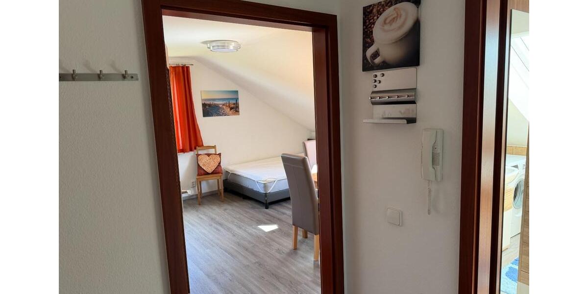 Dachgeschoßwohnung Flein - 1 Zimmer, 35 m&sup2;, 800&euro; | Angebot:25933494