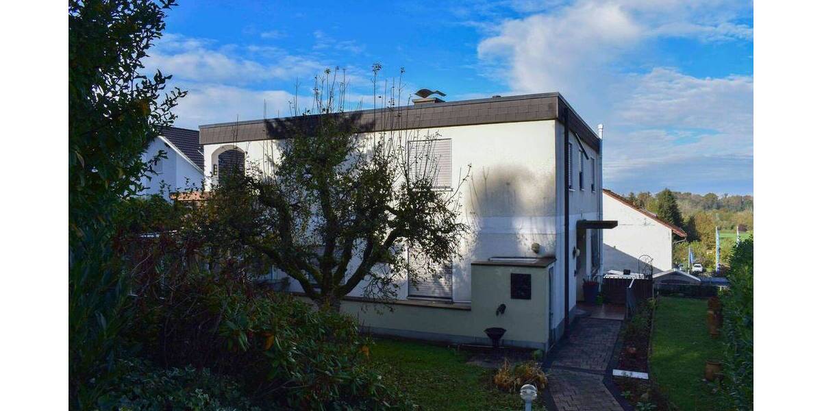 Doppelhaushälfte Bruchsal Untergrombach - 6 Zimmer, 233 m&sup2;, 498.000&euro; | Angebot:26016570