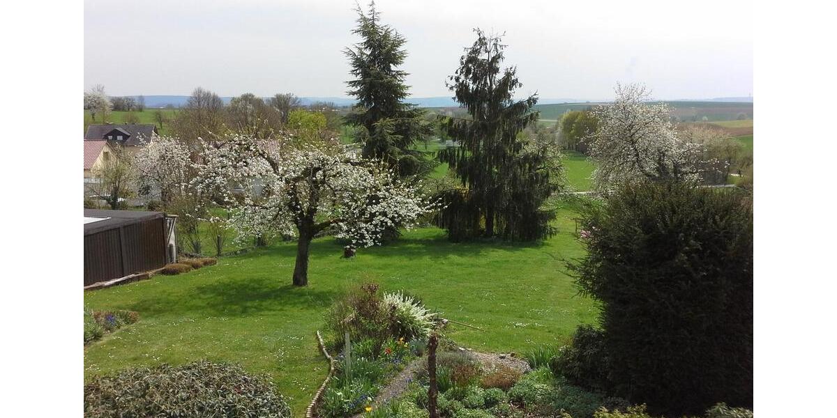 Einfamilienhaus Gundelsheim - 8.5 Zimmer, 260 m&sup2;, 585.000&euro; | Angebot:26008581