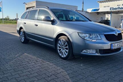 Skoda Superb 171.000 km 9.400 &euro; Kronau 76709